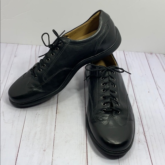 lightweight leather shoes